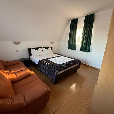 Villa Miruna *